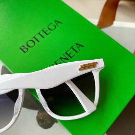 Picture of Bottega Veneta Sunglasses _SKUfw44066973fw